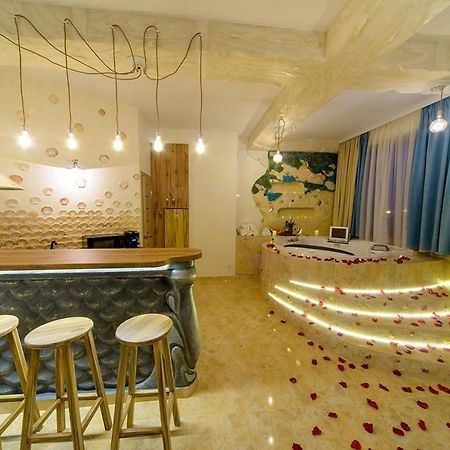 Apartment On Grecheskaya 5 Одесса Экстерьер фото