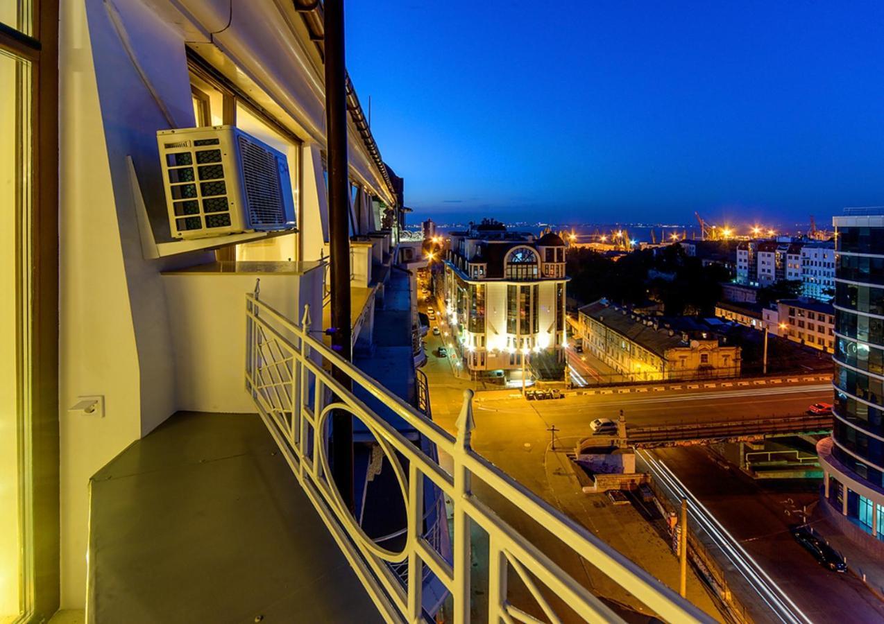 Apartment On Grecheskaya 5 Одесса Экстерьер фото