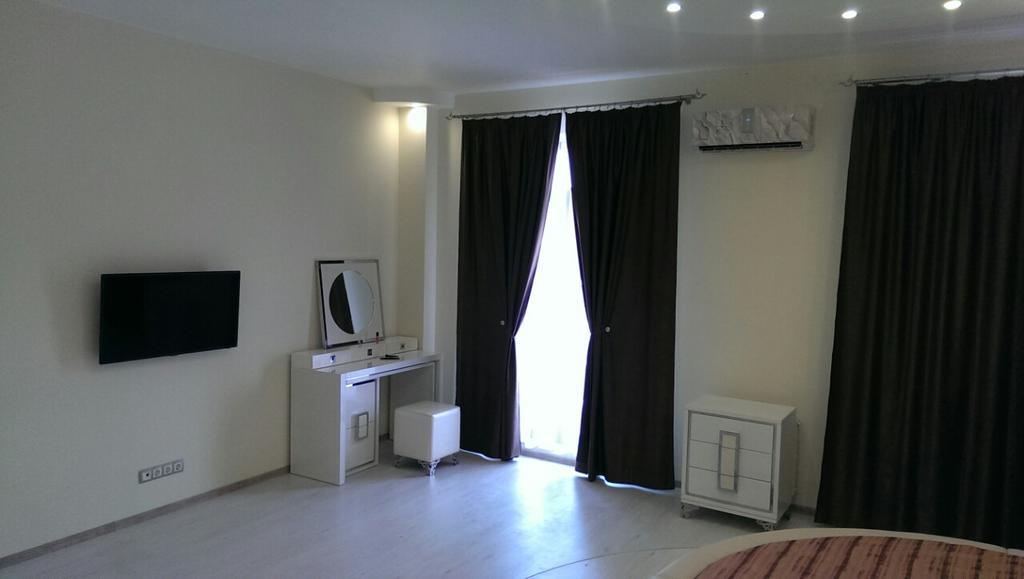 Apartment On Grecheskaya 5 Одесса Экстерьер фото