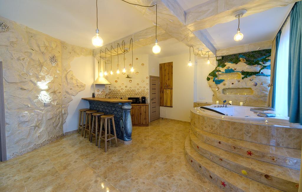 Apartment On Grecheskaya 5 Одесса Экстерьер фото