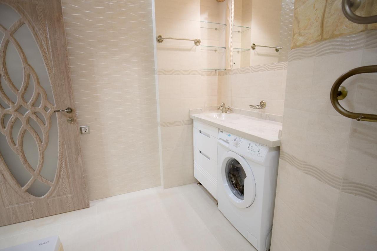 Apartment On Grecheskaya 5 Одесса Экстерьер фото